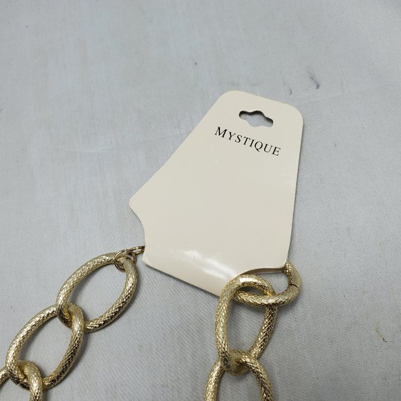 Mystique gold link chain necklace - Picture 4 of 6